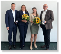 Doppelte Ehrung: Merle Voß und Carmen Potthast bei der Prämierung